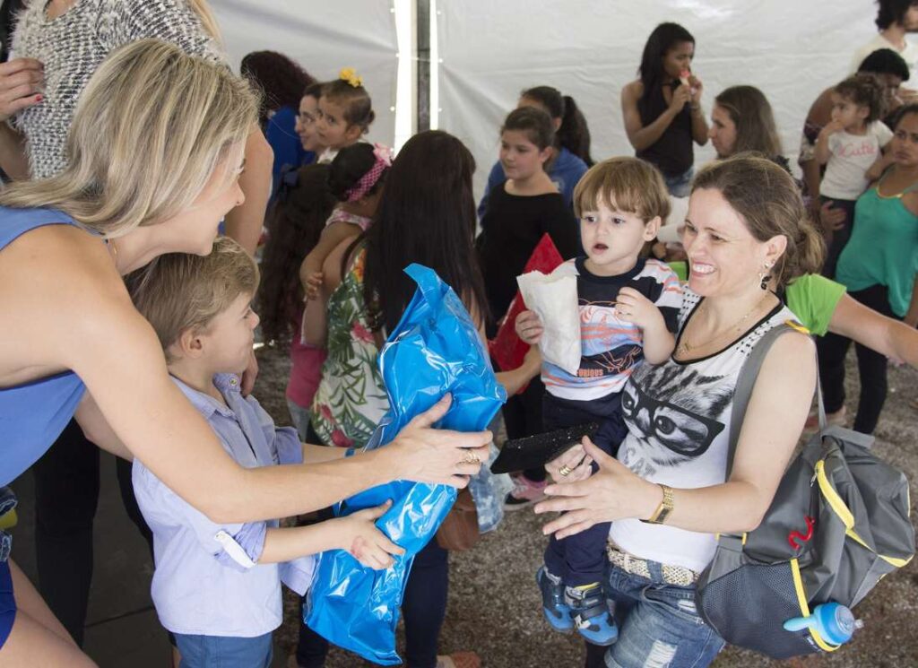 empoderamento pessoal torne se um agente de mudança com a ser solidário (3)